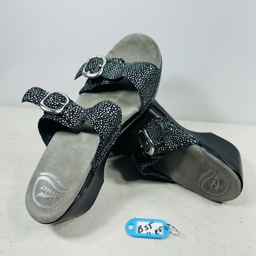 Dansko Sandal Black Sparkle Flake Slip-On Low Heel Comfort Shoe Size EUR 37 US 7